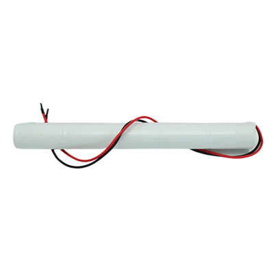 Le batterie della luce dell'uscita di sicurezza del CD del Ni da 6,0 volt attaccano il tipo colore bianco del PVC