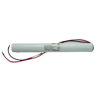 Le batterie della luce dell'uscita di sicurezza del CD del Ni da 6,0 volt attaccano il tipo colore bianco del PVC