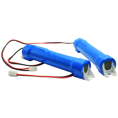 Pacchetto della batteria della luce dell'uscita LiFePo4 con le tazze 26650 dell'estremità 3,2 volt 6600mAh